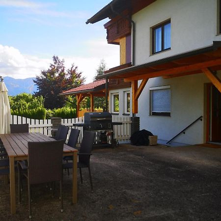 Haus Im Gruenen Apartment Villach Exterior photo